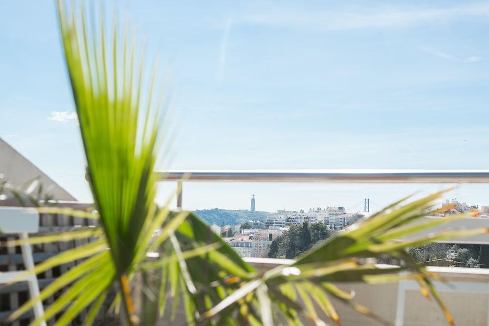 Apartment Lv Premier P. Real Pi1 Lisbon